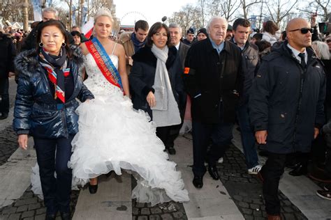 Photo Jeanne D Hauteserre Maire Du E Arrondissement Esmeralda