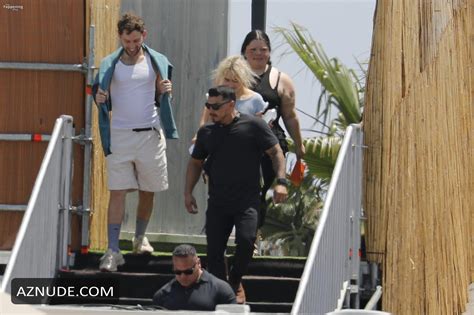 Sabrina Carpenter Sexy And Braless Spotted Flashing Her Hot Nipples At Primavera Sound