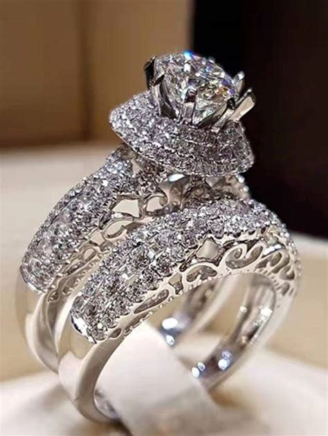 Big Wedding Rings In Box
