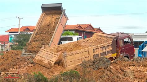 Overload Dump Truck Spreading Mud Stuck Operator With Bulldozer YouTube