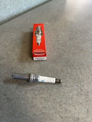 New Genuine Honda Spark Plug 10 19 Crf250 R Rx Oem Ngk R0451b 8 K25