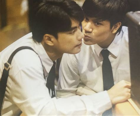 Pin By Rachel Borowyckyj On Ohmnanon Cute Gay Couples Cute Gay Gmmtv Actors