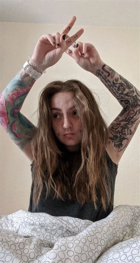 Finally got my second sleeve finished! Officially lost count of how