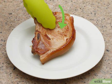 3 Ways to Cook Smoked Pork Chops - wikiHow