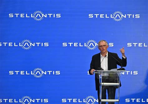 Stellantis CEO Carlos Tavares: cost-cutting disputes behind his exit ...