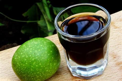 Настойка грецкого ореха на спирту рецепт с видео | Receta | Gel de ...