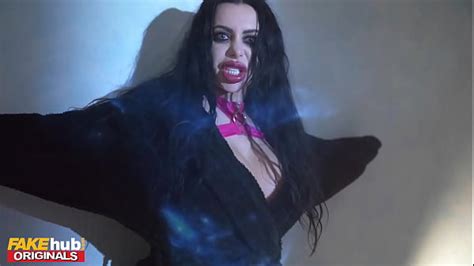 FAKEhub Meditate My Ass With Ariana Van X XNXX