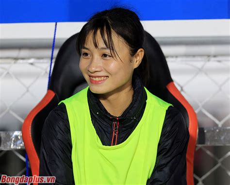 Hot Girl Ho Ng Th Loan N C I T A N Ng Ch A C Ng I Y U Bongdaplus Vn