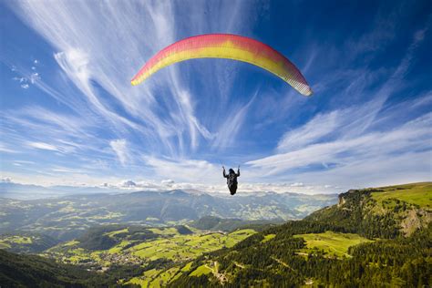 Лучшие в мире места для экстремальных прыжков и полётов - Блог OneTwoTrip