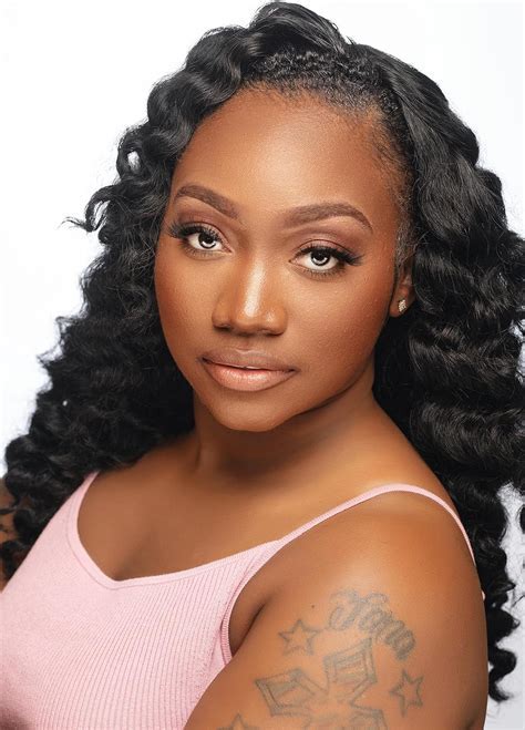 Reagan Kay Unveiling Her Naked Artistry King Ice Apps