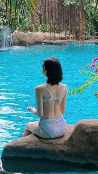 Hot Sexy Son Hwa Min Bikini Pics