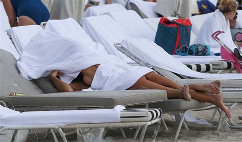 Naked Клаудиа Галанти Added 07 19 2016 by Gwen Ariano