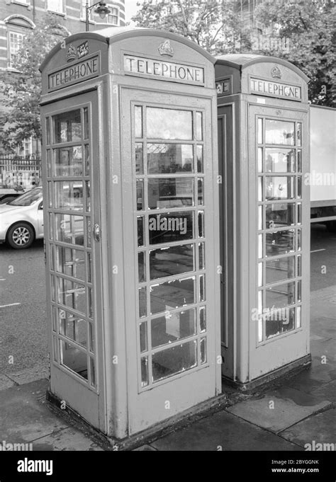 London Phone Box Black And White Stock Photos And Images Alamy