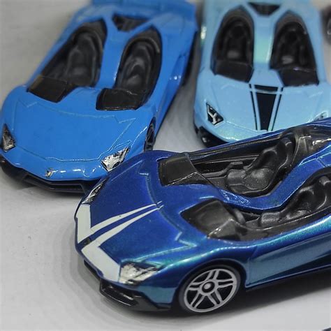 Jual Hot Wheels Loose Lamborghini Aventador J Varian Warna Biru Bb Langka Shopee Indonesia