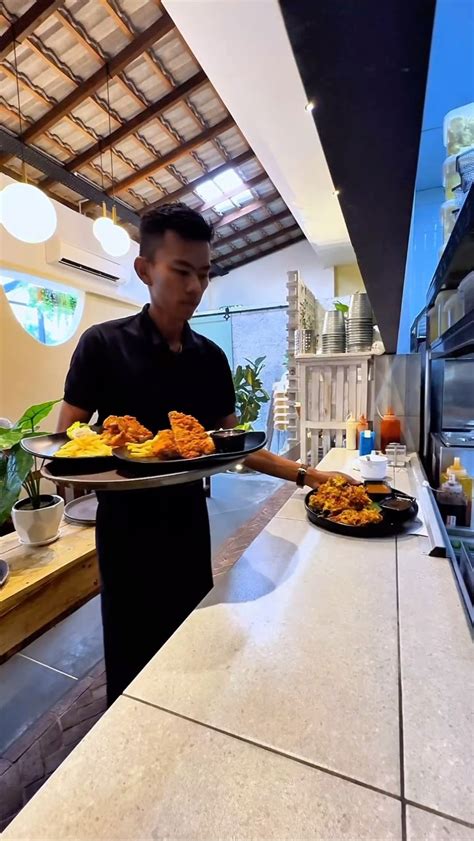 Pejam Mata Cafe Pejammatacafe • Instagram Photos And Videos
