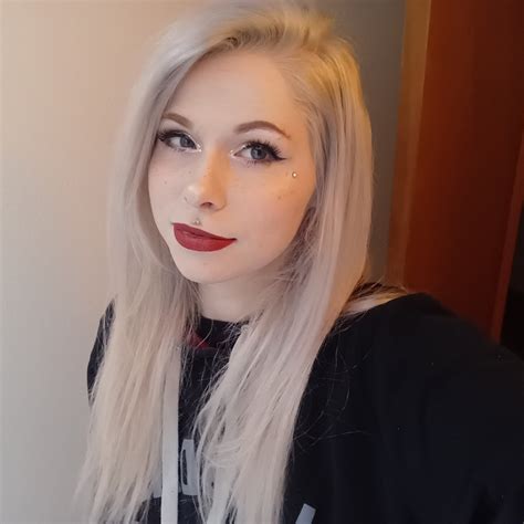 (29f) I gave this guy a chance twice and he ghosted me both times dang