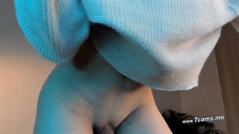 Seductive Ts Showing That Sexy Ass And Feet