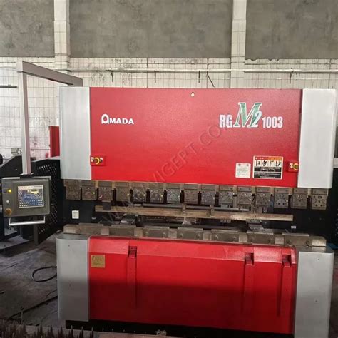 Used AMADA Down Moving Press Brake With M2 RG100 VIGERT