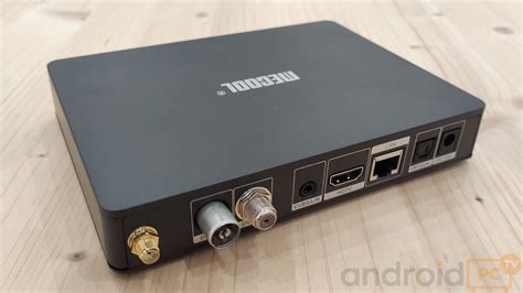 REVIEW: MECOOL K7 with triple tuner DVB-S2/T2/C and S905X2 SoC