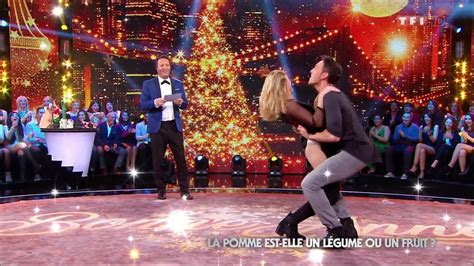 Naked Joy Esther In Vendredi Tout Est Permis