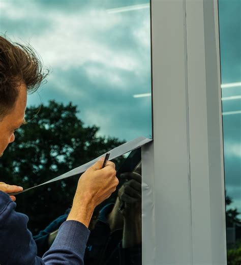 Aluminium kozijnen wrappen met folie — Revicoat | Elk gebouw mooier