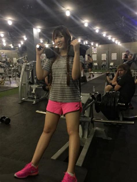 Hot girl Thái Lan được thưởng triệu nhờ giảm béo