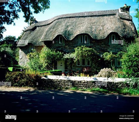 Merthyr Mawr Village Hi Res Stock Photography And Images Alamy