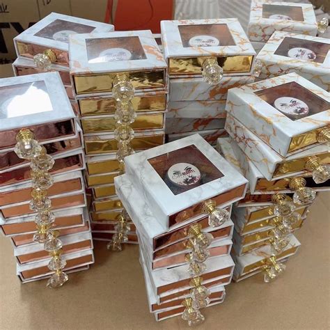 Cheap Custom Eyelash Packaging Wholesale Mink Lashes Packaging