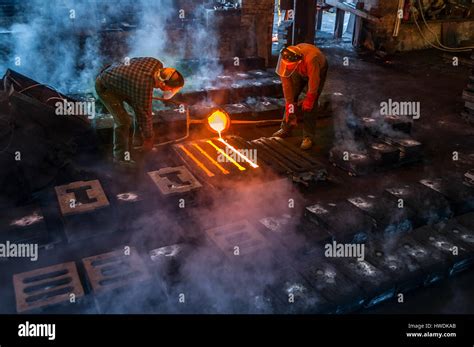 Molten Iron Hi Res Stock Photography And Images Alamy
