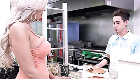 Ryder Skye HD Porn Videos XCafe