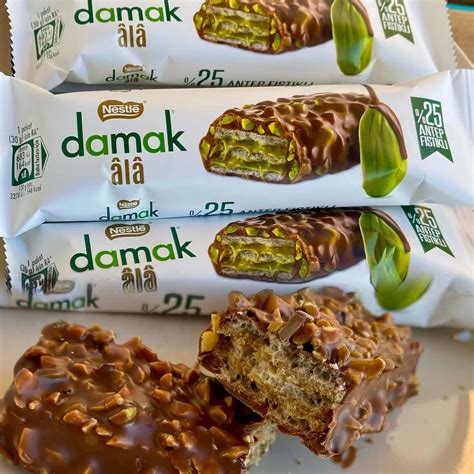 Купить Шоколадные вафли Nestle Damak с фисташками, 30 г (1.06 унции ...