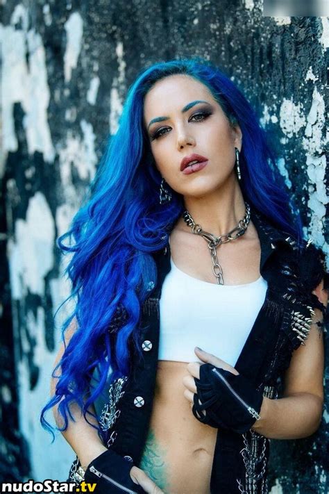 Alissa White Gluz AlissaWhiteGluz Nude OnlyFans Photo Nudostar TV