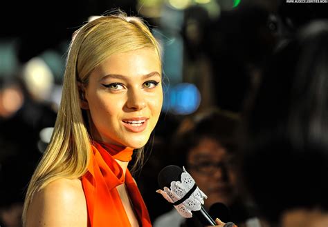 Nicola Peltz Straight Babe Beautiful Celebrity Posing Hot