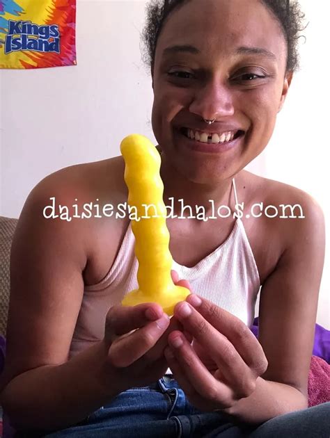Daisiesandhalos Nude Pics XHamster