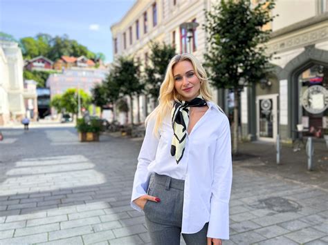 Dette Gjelder I Hovedsak Kontakt Med Bedrifts- Og Organisasjonsmarkedet.