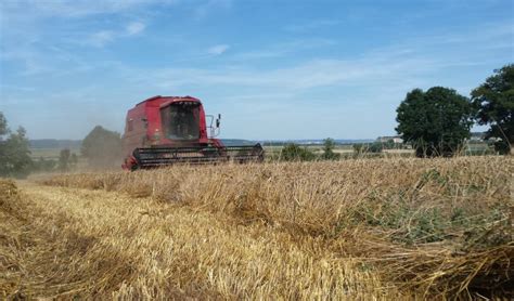Case IH 527 Technische Daten - Deutschland