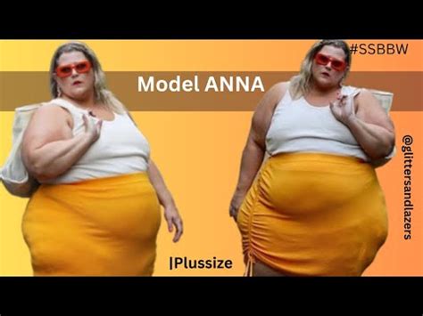 BBW ANNA Plus Body Positive SSBBW Curvy Figure Plussize Fashion Models Anna O Brien Bio
