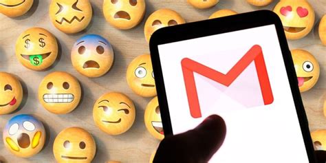 Gmail ya puedes responder correos con emojis de reacción