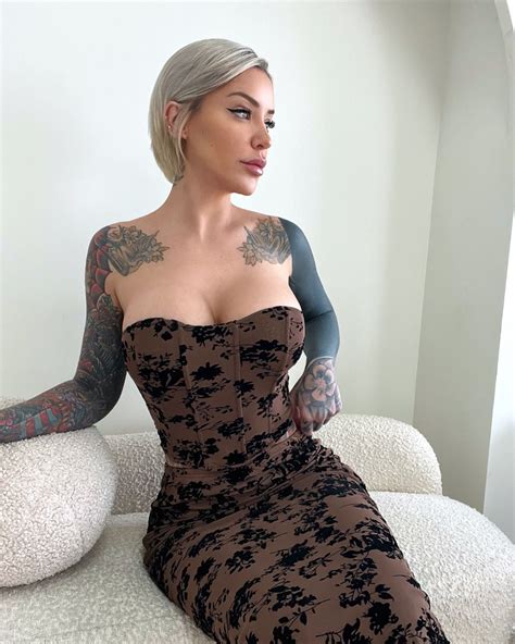 𝕷𝖆𝖚𝖗𝖊𝖓𝖈𝖊 (@lolobe4) • Instagram photos and videos