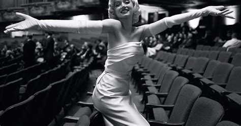 Framboesa De Ouro Tom Hanks Blonde E Jared Leto Disputam Pr Mio Dos Piores Do Ano