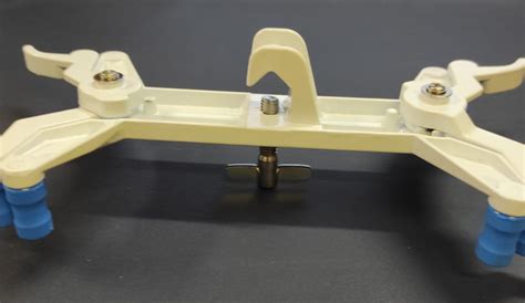 Зажим для бюреток металл двойной до 100 мл CB170-10 - Русхим-магазин