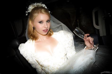 Blonde Eidyia Tongues Bbc Gets Cum On Tits In Interracial Wedding Fuck Porn Pictures XXX