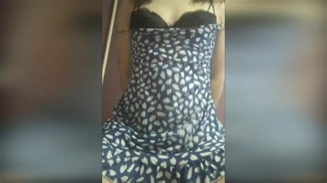 那婊子骑在你的老二上讨人喜欢 Pornhub Gay