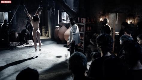 Julia Carnero Nude Pics Pagina