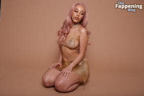 Doja Cat Sexy And Bare Flaunts Her Hot Tits Promoting Her Album Amala Aznude