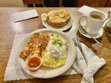 [I ATE] Sonora Omelette (Green Chiles and Cheese), Hash Browns and ...