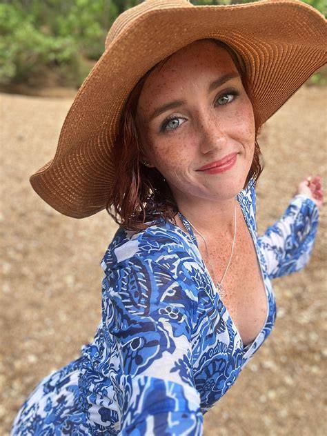 Raritybee - Do freckles count as a distraction? 😘 #explorepage #explore