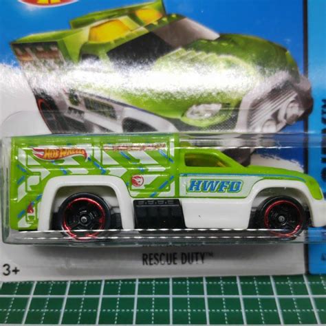 Hot Wheels Rescue Duty HW CITY Regular Treasure Hunt RTH Short Card
