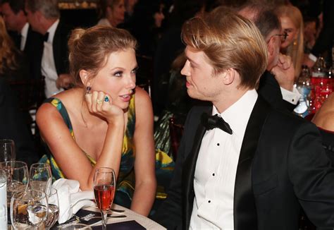 Why Did Taylor Swift Joe Alwyn Break Up Split Reason Did He Cheat