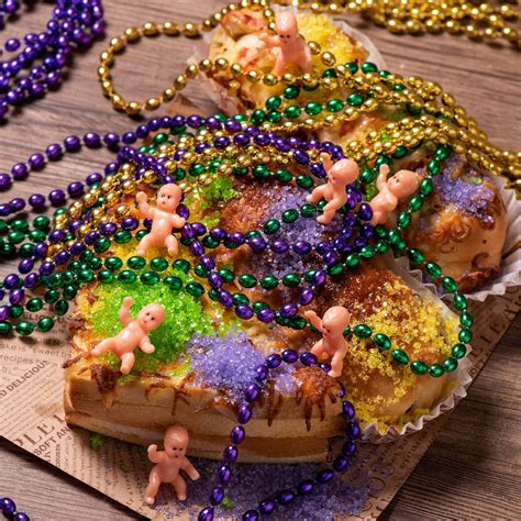 Easy Mini King Cakes — Inspiration Apron